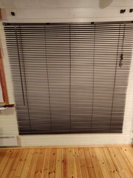 Erikokoisia puusälekaihtimia Lahti – foto 1