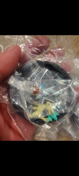 Pokemon Zukan Eeveeluutio setti avaamaton Lappeenranta - valokuva 1