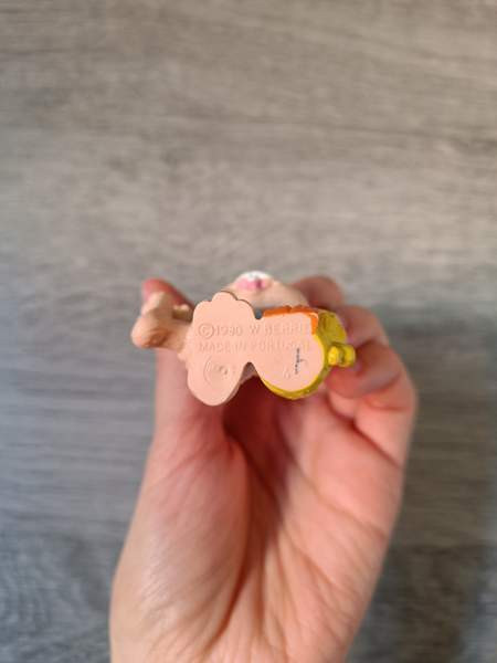 W. Berrie vintage pupufiguuri 1980 Oulu - valokuva 3