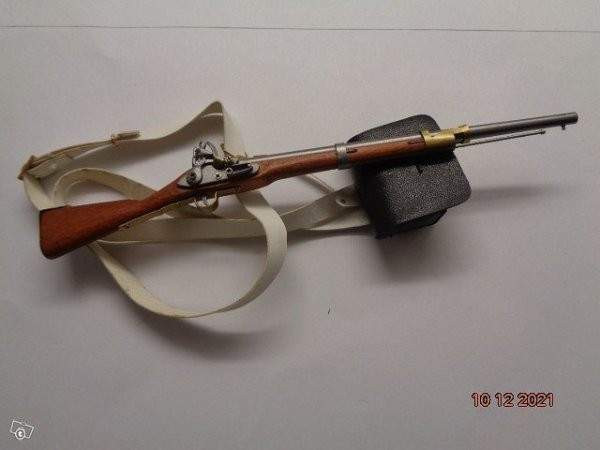 1/6 Action Figuuri:Brittihusaari Эспоо - изображение 4