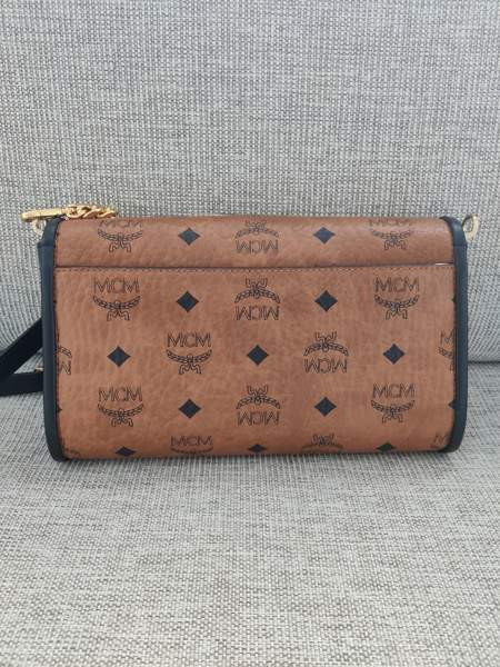 MCM Millie Visetos Block Lapua - изображение 3