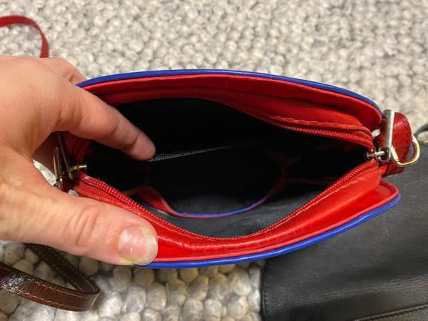 Pikkulaukku nahkalaukku Helsinki - photo 6