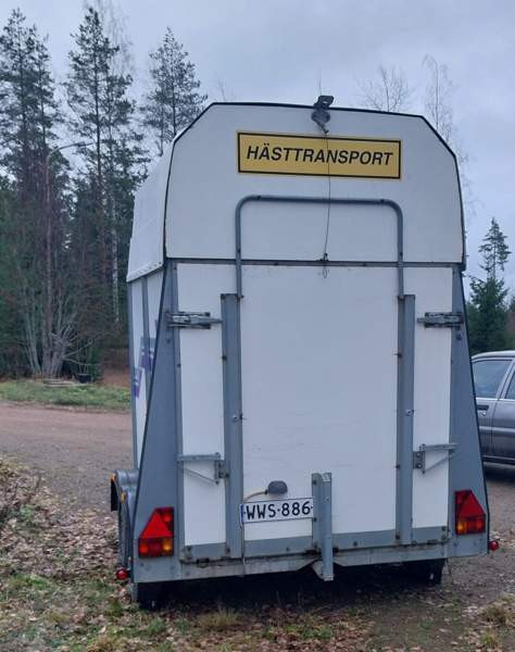 Hevostraileri wärmlandsvagnen Hamina - valokuva 2