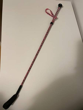 Pinkki esteraippa Jyväskylä - valokuva 1