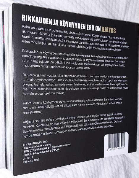 Rikkauden ja köyhyyden ero on ajatus Vihti - valokuva 2