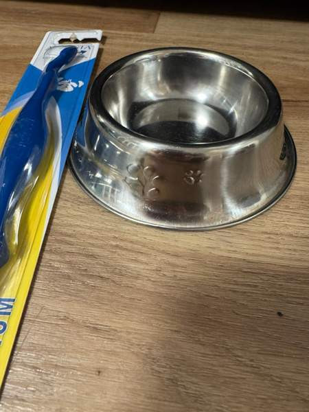 Uusi avaamaton koiran hammasharja + vesikuppi. Espoo - photo 4