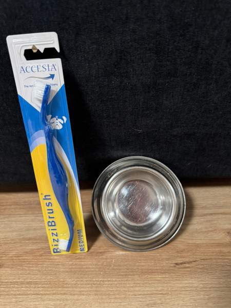 Uusi avaamaton koiran hammasharja + vesikuppi. Espoo - photo 3