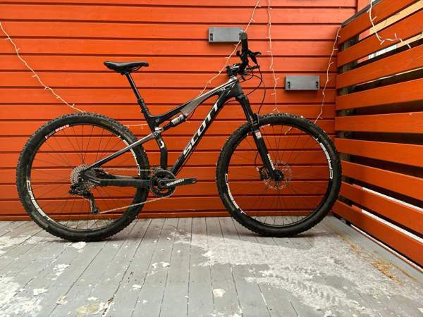 Hiilukuiturunkoinen Scott Spark 29 L Nurmijärvi - valokuva 1