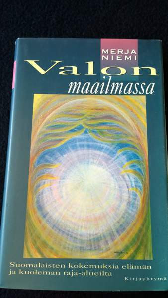 Valon maailmassa - suomalaisten kokemuksia kuoleman rajalta Muonio - valokuva 1