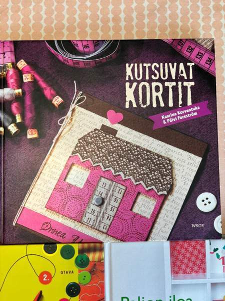 Askartelukirjoja Helsinki - valokuva 2