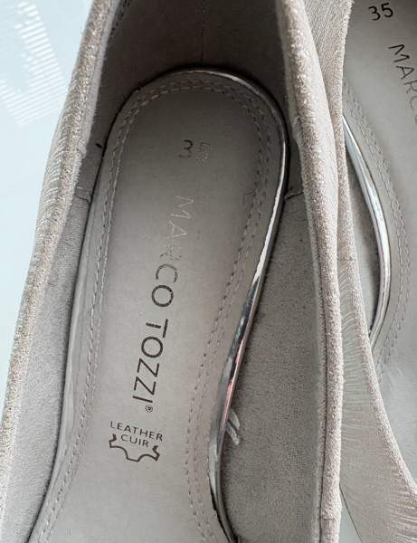 Hopeanväriset korkokengät 35 Yloejaervi - изображение 3