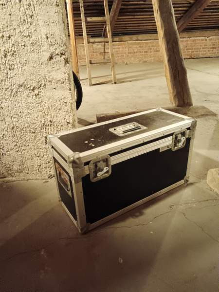 Vanha kuljetuslaatikko Riihimäki - valokuva 1