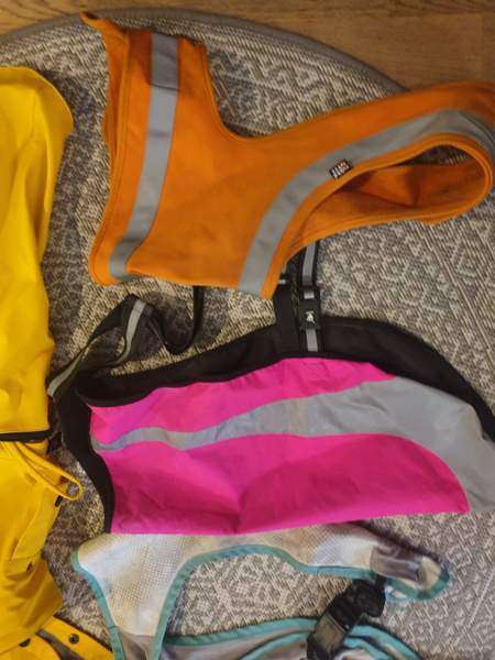 Koiran valjas, heijastin liivejä, viilennin, koot 45-55 Oulu - photo 3