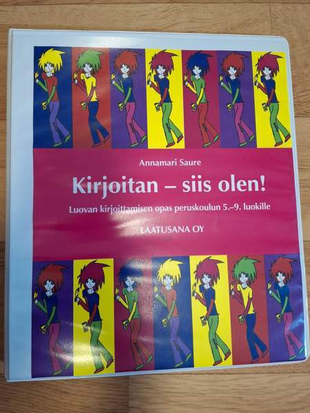 Kirjoitan - siis olen! -kansio Jyväskylä - valokuva 1