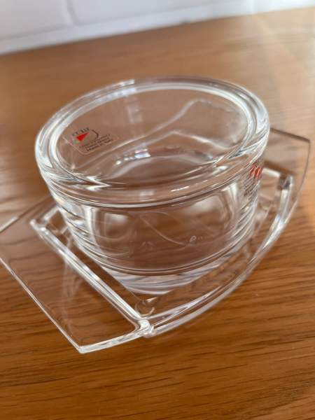 Parmesaanille tarjoiluastia - kristallia Nokia - valokuva 1