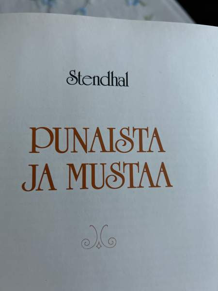 Ulkomainen kaunokirjallisuus Akaa - valokuva 7