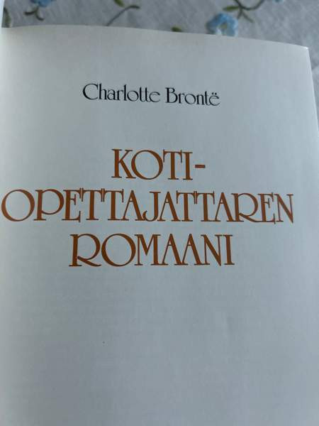 Ulkomainen kaunokirjallisuus Akaa - valokuva 3