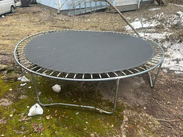 Trampoliini Kouvola - valokuva 3