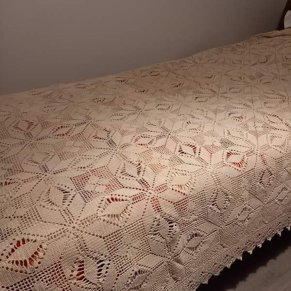 Virkattu käyttämätön parisängyn päiväpeitto Oulu - photo 1