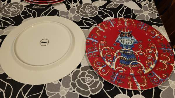 Iittala punainen Taika lautanen, 8 kpl Jyväskylä - valokuva 2