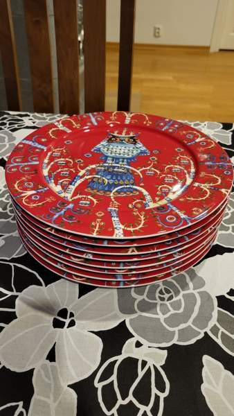 Iittala punainen Taika lautanen, 8 kpl Jyväskylä - valokuva 1