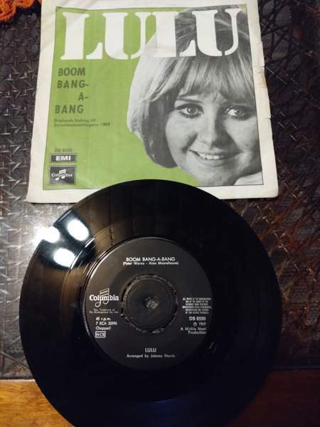 Lulu 7" Boom Bang-a-bang/March! Rovaniemi - valokuva 1