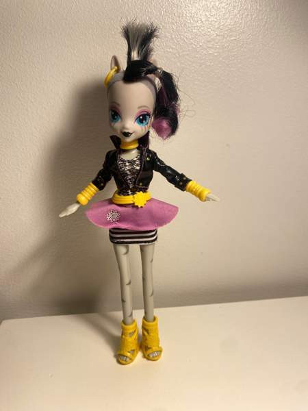 My little pony Zecora Doll Equestria Girls Pony mania Kuopio - photo 1