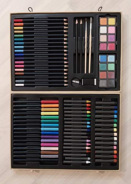 Taidesetti Espoo - valokuva 2