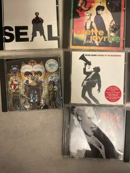 PINK-B.ADAMS- PHIL COLLINS JNE Helsinki - valokuva 2