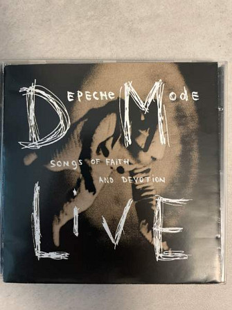 Depeche Mode-Velvet Revolver-Elvis jne Helsinki – foto 1