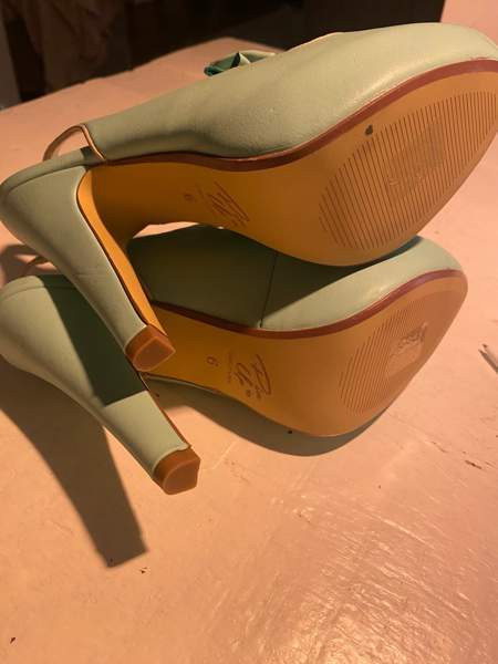 PIN up couture korkkarit, käyttämättömät Jaervenpaeae – foto 2