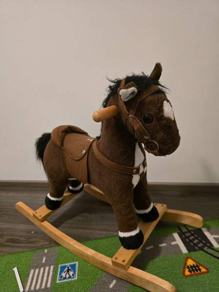 Keinuhevonen Seinäjoki - valokuva 1