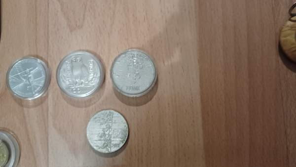 Juhlarahoja, euroja ja markkoja Nurmijaervi - photo 2