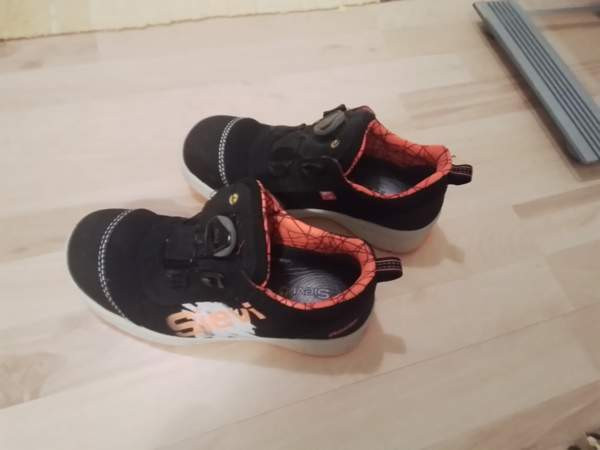 Myydään naisten Sievin turvakengät Iisalmi - valokuva 1