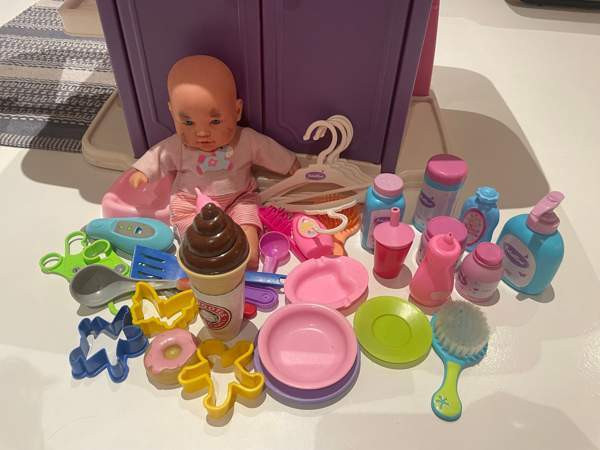 Nuken hoitopöytä ja tarvikkeet Nurmijaervi – foto 2