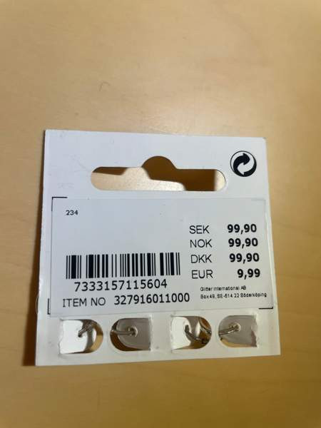 Hopeanväriset pienet korvarenkaat Turku - valokuva 3