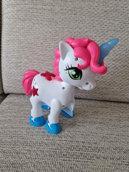 Little Unicorn puhuva yksisarvinen Ylöjärvi - valokuva 1