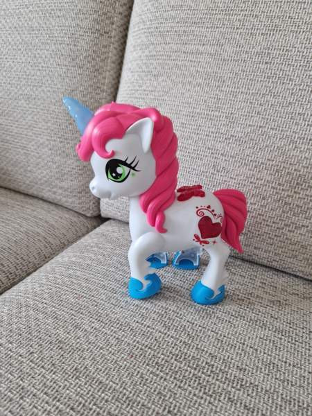 Little Unicorn puhuva yksisarvinen Ylöjärvi - valokuva 2