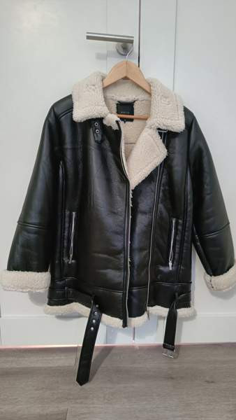 Takki tekoturkosivuorilla koko 34. Helsinki - изображение 1