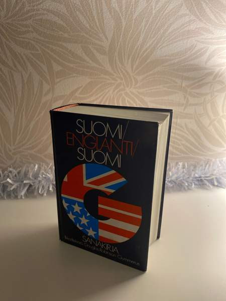Suomi / englanti sanakirja Lahti - valokuva 3