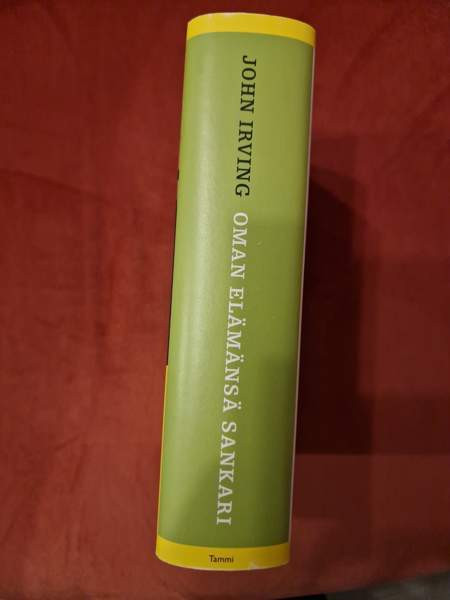 John Irving Oman Elämänsä Sankari (keltainen kirjasto) Porvoo – foto 2