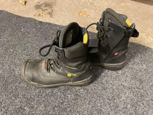 Jalaksen työ/turvakengät kokoa 41 Helsinki – foto 1