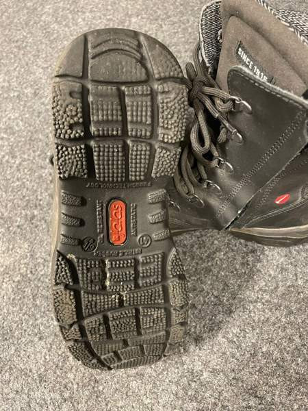 Jalaksen työ/turvakengät kokoa 41 Helsinki – foto 4