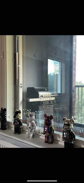 Bearbrick, collective toys Helsinki – foto 2