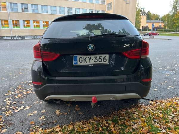 BMW X1 Vantaa - valokuva 2