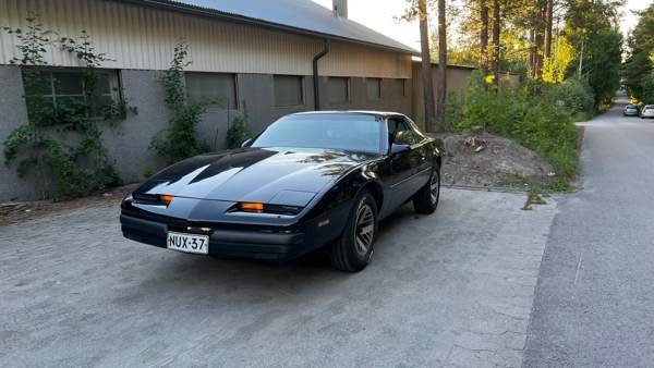 Pontiac Firebird Tampere - photo 3