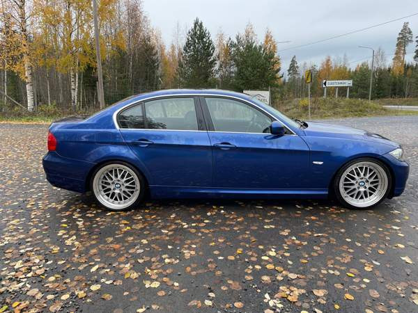 BMW 330 Hämeenkoski - valokuva 4