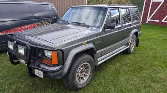 Jeep Cherokee Tuusniemi