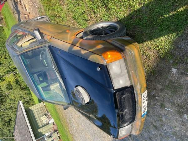 Mercedes-Benz 230 Puumala - valokuva 2