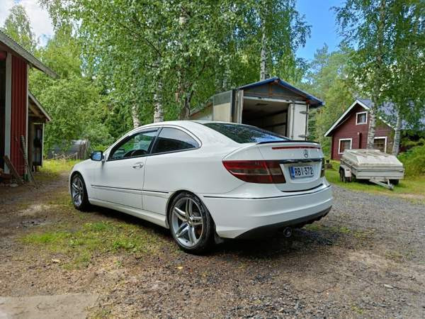 Mercedes-Benz CLC Luga - valokuva 4